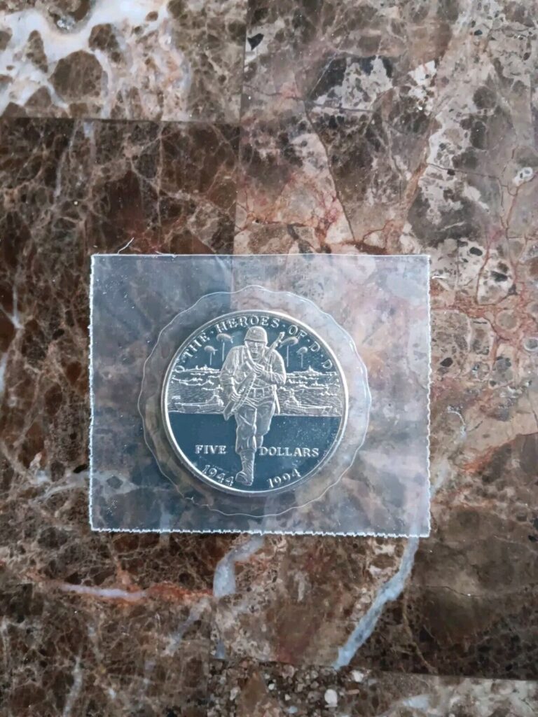 Read more about the article Republic Of The Marshall Islands Heroes Of D-Day $5 Commemorative Coin