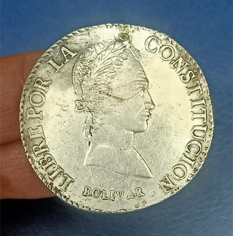 Read more about the article C02. 1845 Bolivia 8 Soles Silver Coin