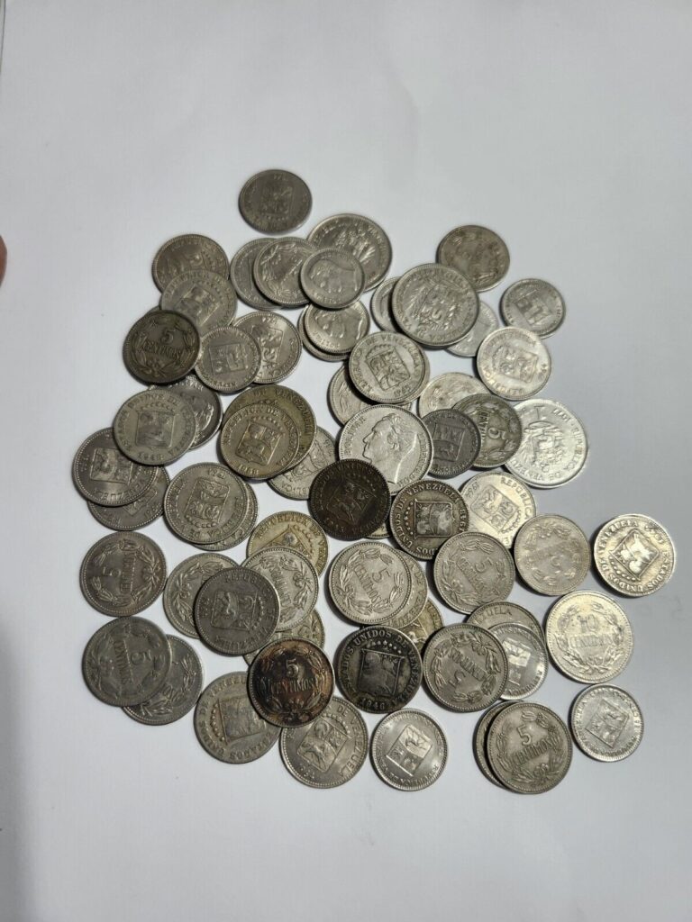 Read more about the article Lot Of (69) Old Venezuela Mixed Coins Lot