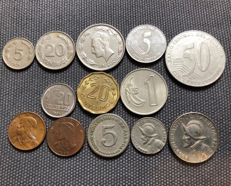 Read more about the article Ecuador 🇪🇨 Uruguay 🇺🇾 Panama 🇵🇦 Lot Of 13  World Foreign Coins