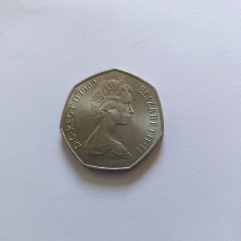 Read more about the article 1969 United Kingdom Queen Elizabeth II  50 New Pence Coin