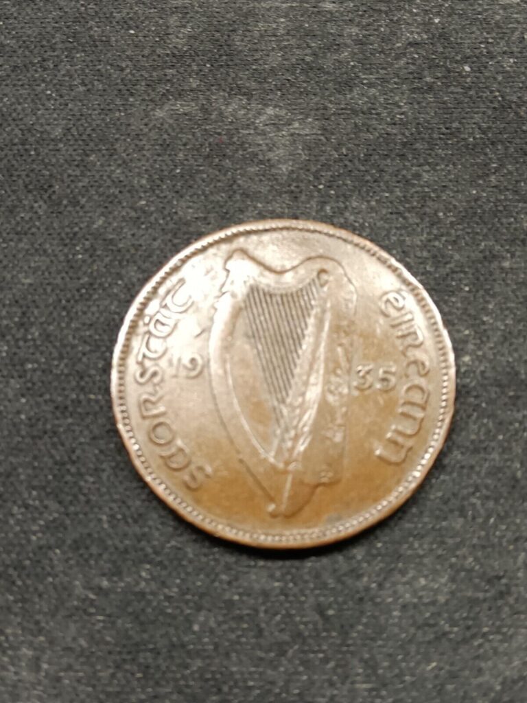 Read more about the article 1935 Ireland half penny-lightly circulated