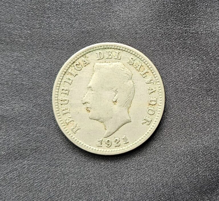 Read more about the article Rare 1921 El Salvador 5 centavos  Francisco Morazán  South American coin