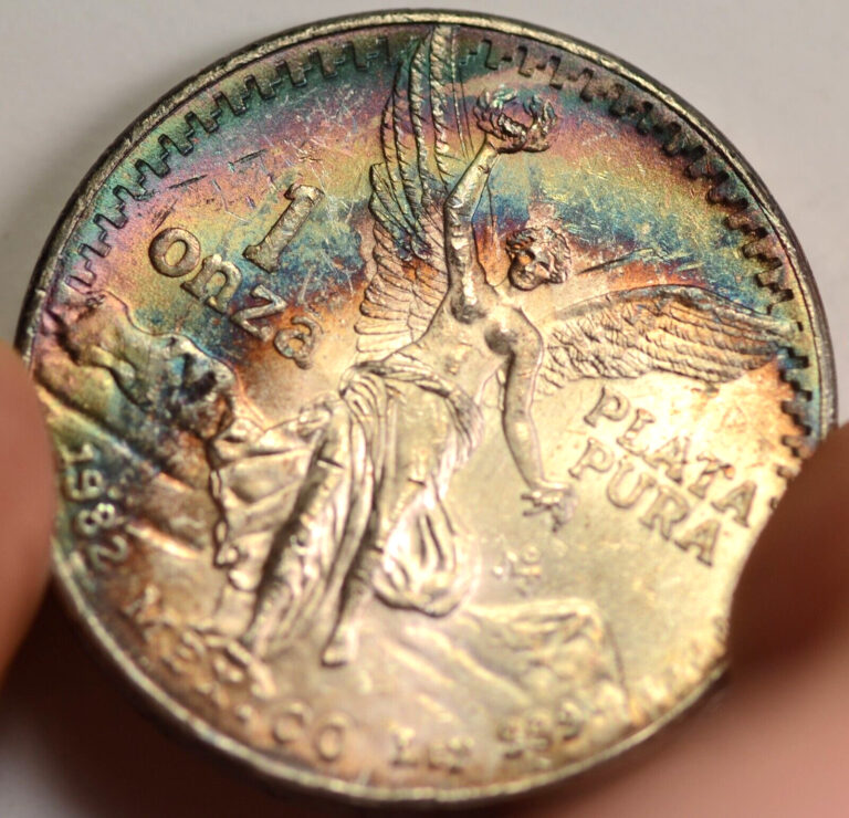 Read more about the article 1982 MEXICO LIBERTAD RAINBOW TONED 1 OZ SILVER BEAUTIFUL BU!