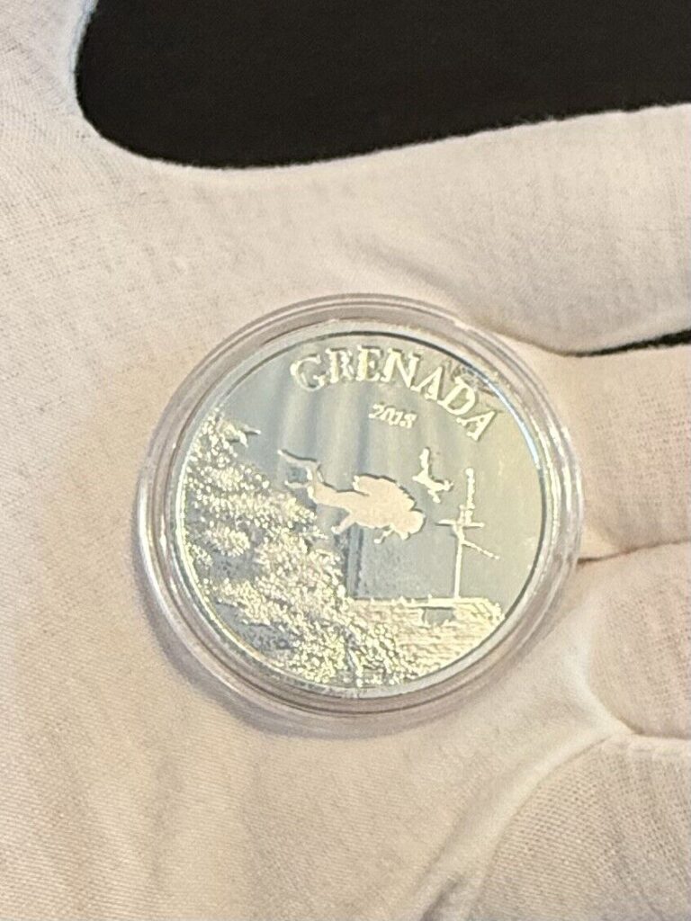 Read more about the article 2018 Grenada Diving Paradise 1oz Silver Coin in Capsule LOOK!