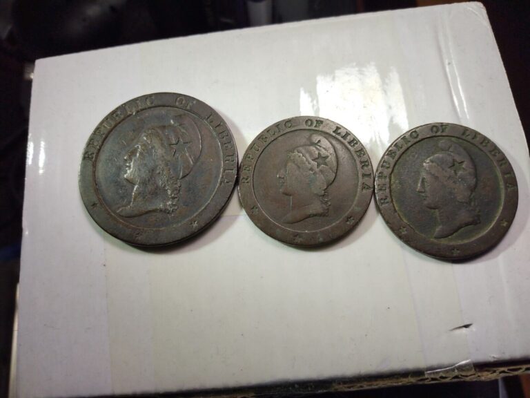 Read more about the article Lot of 3 Coins – LIBERIA 1862 VERY FINE 1x two cents 2x one cent – VERY NICE !