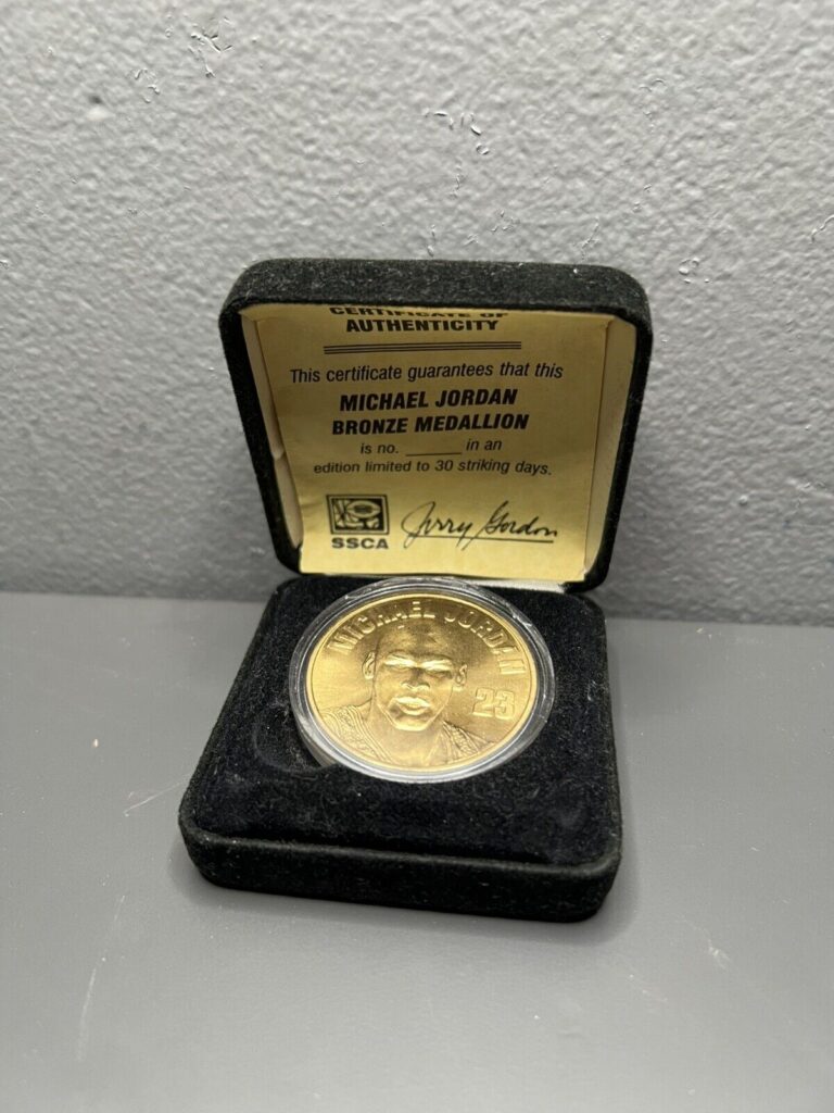 Read more about the article Michael Jordan Bronze Medallion Limited Coin with COA UPPER DECK