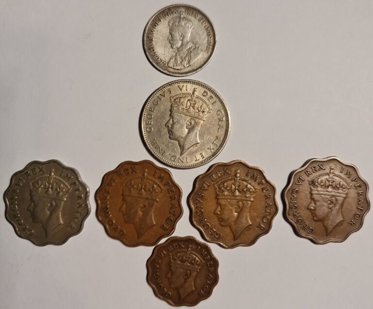 Read more about the article CYPRUS / Lot of 7 Coins King George IV and V !!!