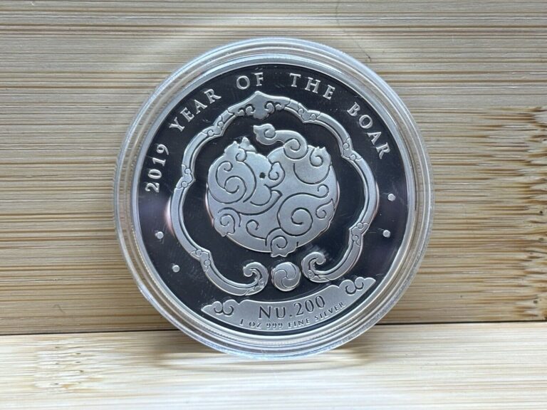 Read more about the article 2019 Bhutan Year of the BOAR Lunar BU coin .999 fine silver