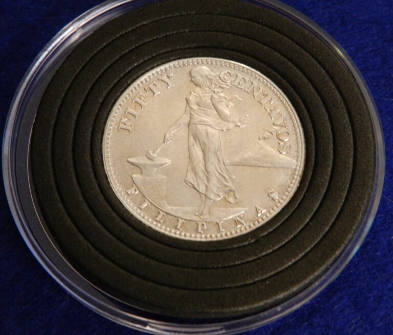 Read more about the article 1944 S Philippines 50 Centavos – Gorgeous Uncirculated Silver Coin – Full Luster