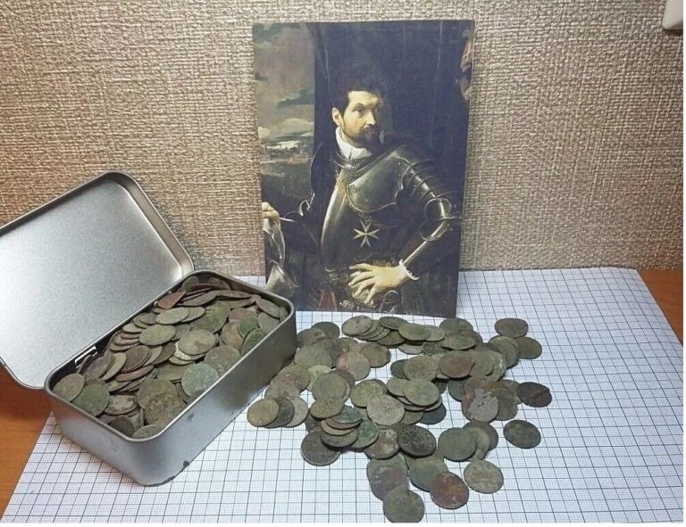 Read more about the article 50 pcs. uncleaned coins Solidus copper 1660-66 John ll Casimir Lithuania Poland