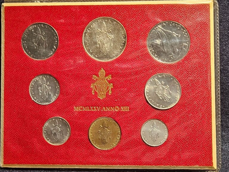 Read more about the article Vatican City Coin  8 Coins Set 1975 Pope Paul VI year XIII Rome UNC (502W12)