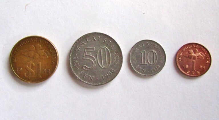 Read more about the article Malaysian Ringgit Coin Set – 1 Ringgit  50 Sen  10 Sen and 1 Sen coins