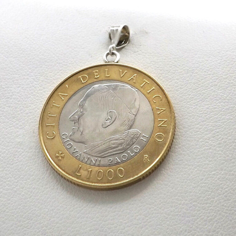 Read more about the article Vatican City 2001 Rome Italy Pope John Paul II 1000 Lire Coin Charm Pendant