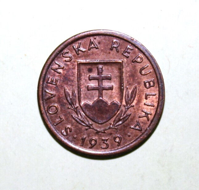 Read more about the article S12 – Slovakia 10 Halierov 1939 Uncirculated Bronze Coin – Castle *** Nice Coin