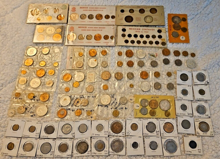 Read more about the article Large Mexico Coin Lot with Mint Sets in Cellophane 1950’s 1960’s