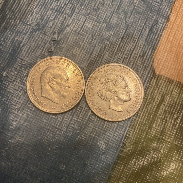 Read more about the article Denmark 1965  1976 Krone 🇩🇰 2 Coins