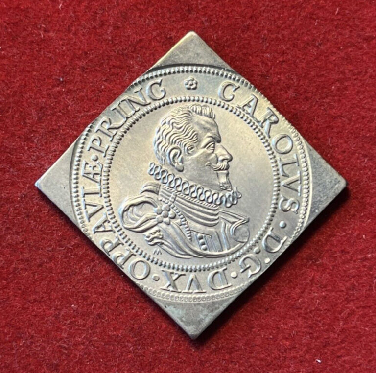 Read more about the article Liechtenstein 1619 1/2 Thaler Klippe Restrike Silver Coin Mintage 300 T4816