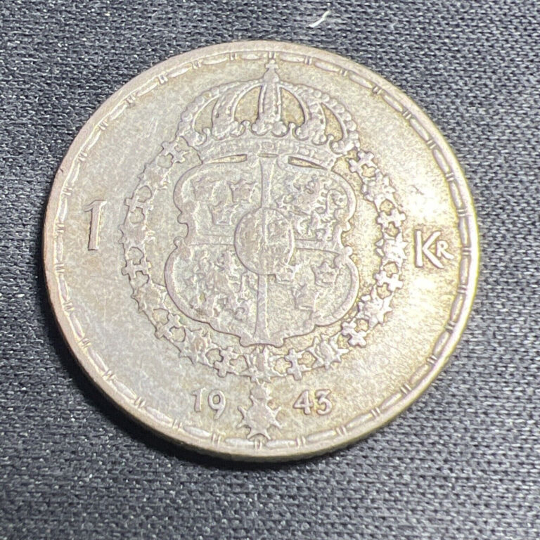 Read more about the article 1943 Sweden 1 Krona Coin .400 Silver Z3617