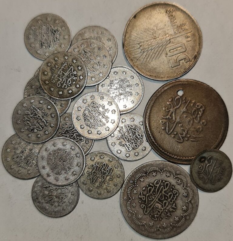 Read more about the article TURKEY OTTOMAN EMPIRE / Lot of 19 Old Silver Coins !!!