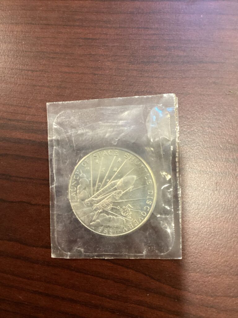 Read more about the article Space Shuttle Discovery $5 Commemorative Coin  Republic of the Marshall Islands
