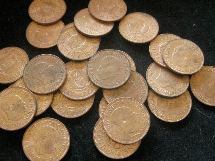 Read more about the article Sierra Leone Half Cent 1964  CH BU lot of 25 BU coins
