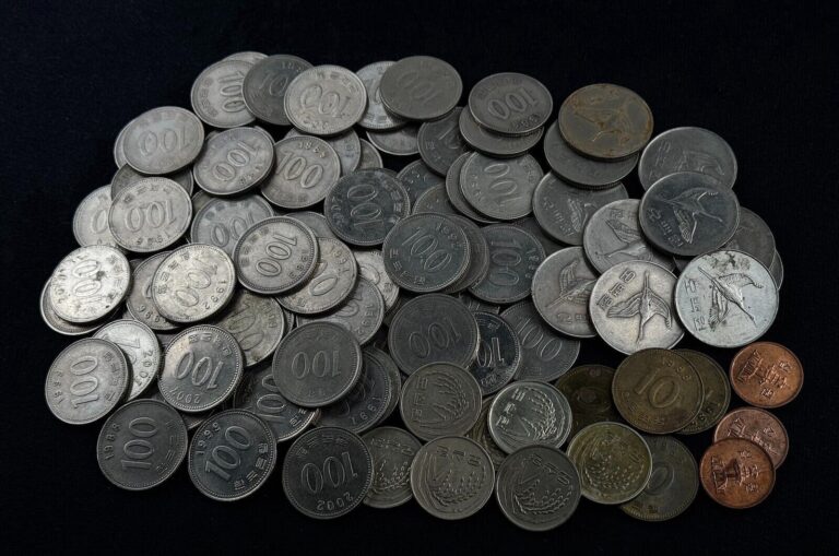 Read more about the article South Korea Coin LOT * 1983-2013 ** South Korean 50 100 500 WON Coins MIXED LOT