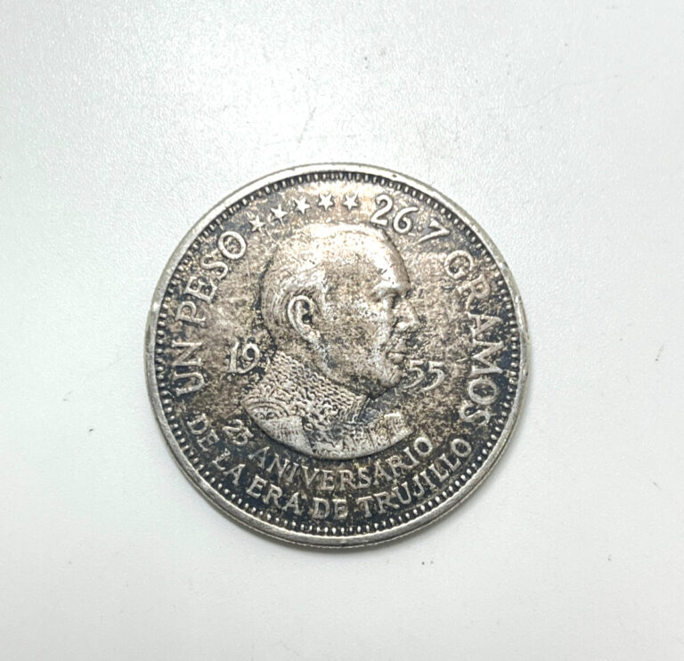 Read more about the article 1955 DOMINICAN REPUBLIC Un Peso Trujillo Regime 900 Silver World Coin