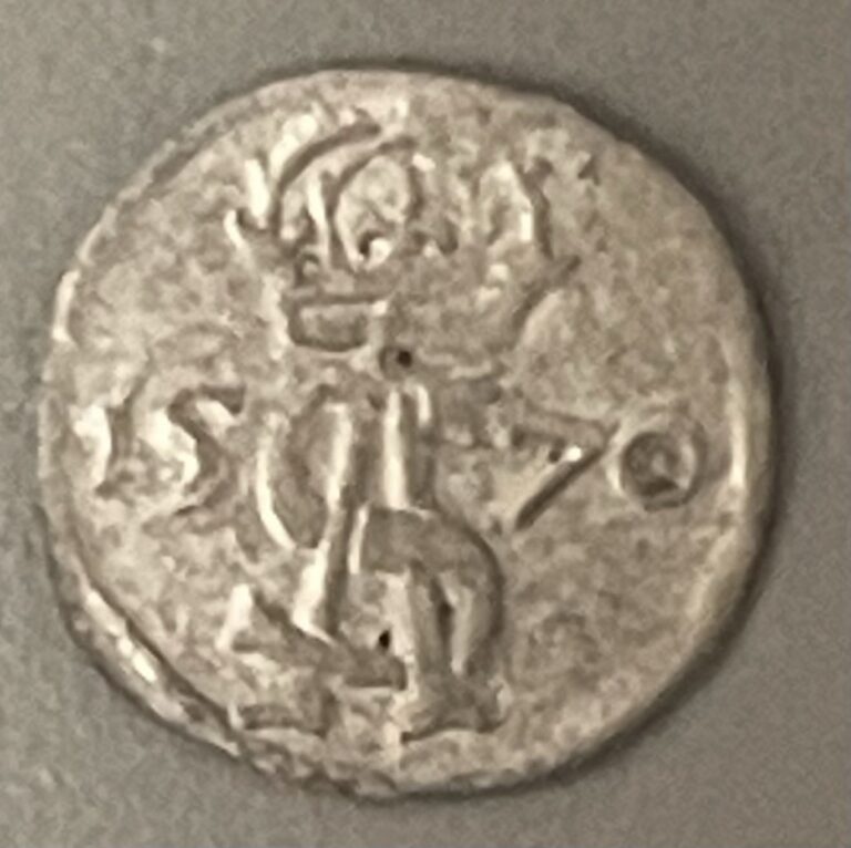 Read more about the article Very Rare Lithuania King Sigismund II Augustus Silver Denarius Coin   1570 AD