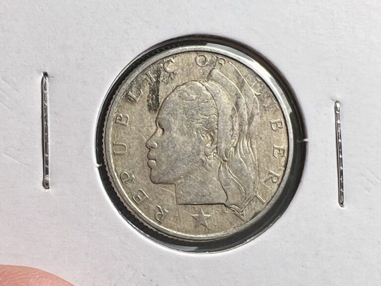 Read more about the article 1961 Liberia 25 Cents Circulated Silver Coin A102