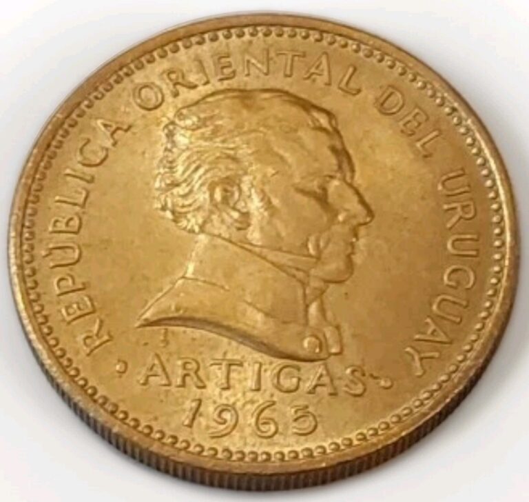 Read more about the article 1965 URUGUAY 5 PESOS UNCIRCULATED COIN-NICE LUSTER ALUMINUM BRONZE COMPOSITION