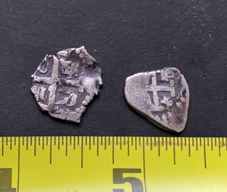 Read more about the article BOLIVIA  Macuquina “COB” silver coins  lot of 2  ca1600-1700s  POTOSI  1/2 Real