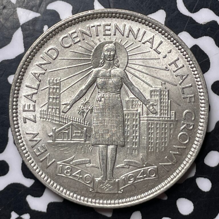 Read more about the article 1940 New Zealand 1/2 Crown Lot#MK276 Silver!