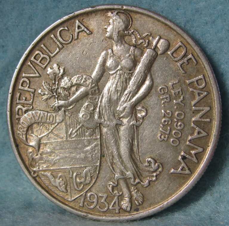 Read more about the article 1934 Panama 1 Balboa Large Size Silver Crown / Coin High Grade #635