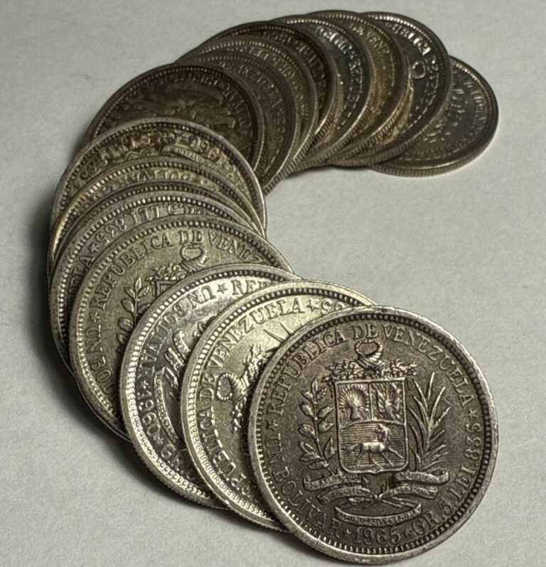 Read more about the article ONE Pre-1966 Venezuela Republic 1 Bolivar Silver Coin Lei.835 Randomly Selected