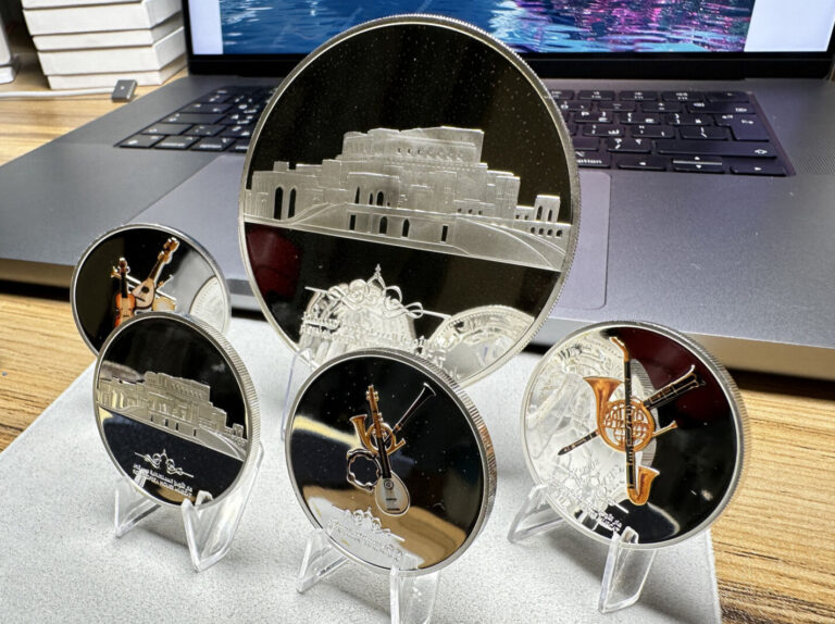 Read more about the article Oman Opera House Commemorative Coin’s  Silver 0 999  Set of 5pcs