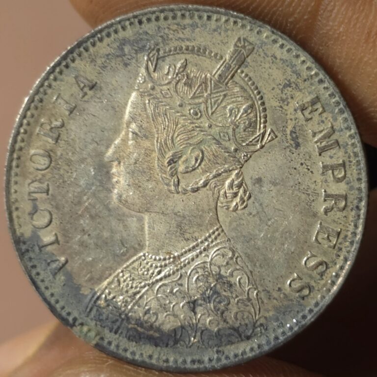 Read more about the article Top Grade British India Victoria Silver Rupee 1877 SR2