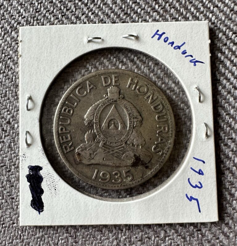 Read more about the article Republica De HONDURAS 1935 UN LEMPIRA  Lencas Leader  0.900 SILVER COIN
