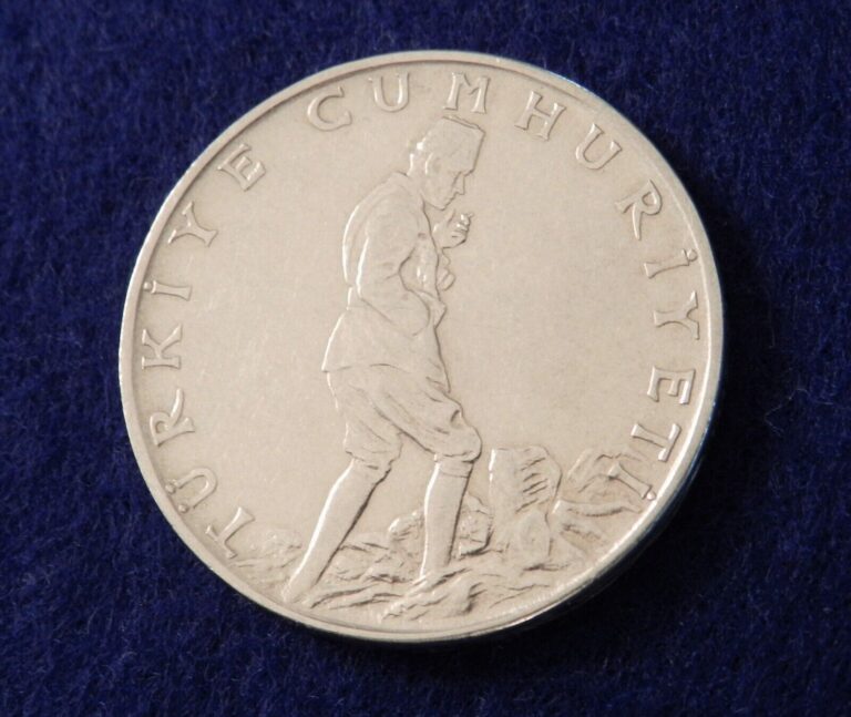 Read more about the article 1962 Turkey 2 1/2 Lira – Great Coin – See Pictures