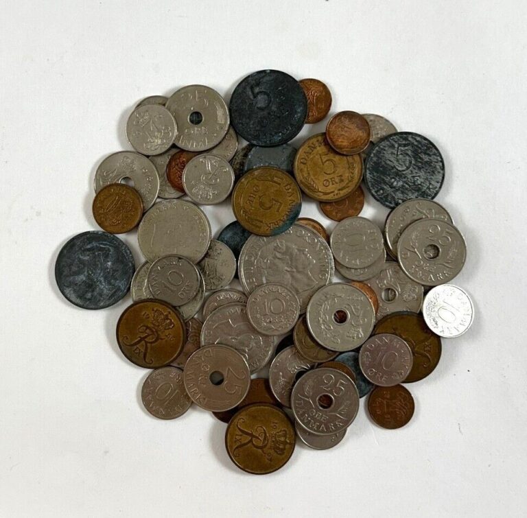Read more about the article Lot of 62 Vintage Denmark Coins 1953-1991  Ore Krone Circulated Pre Euro
