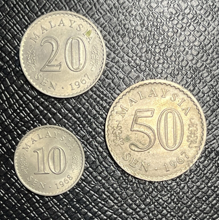 Read more about the article 1967 4 COINS FROM MALAYSIA / 50 20 And 10 Sen AU/UNC