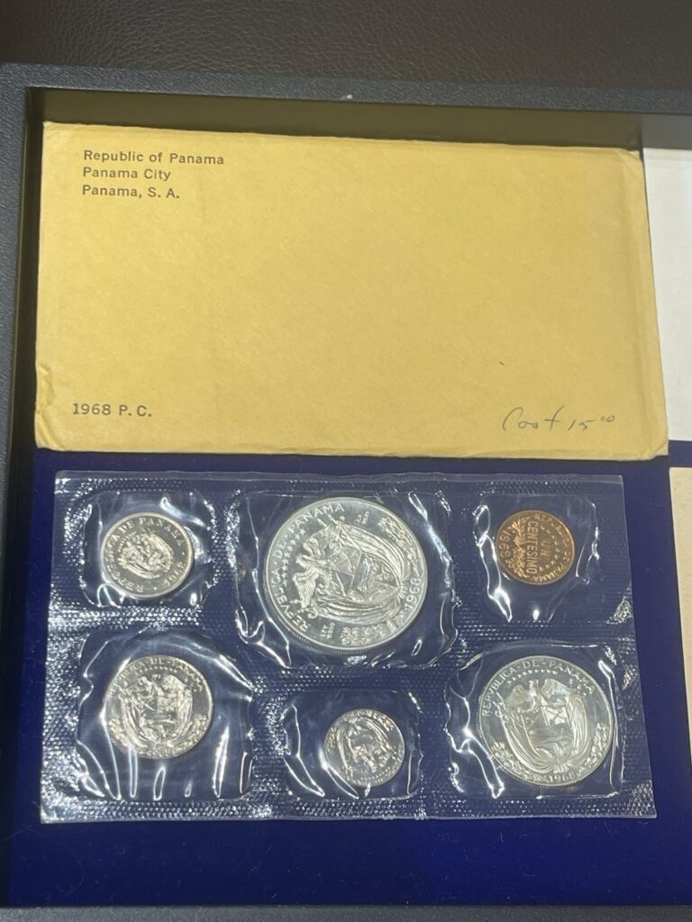 Read more about the article 1968 panama proof set