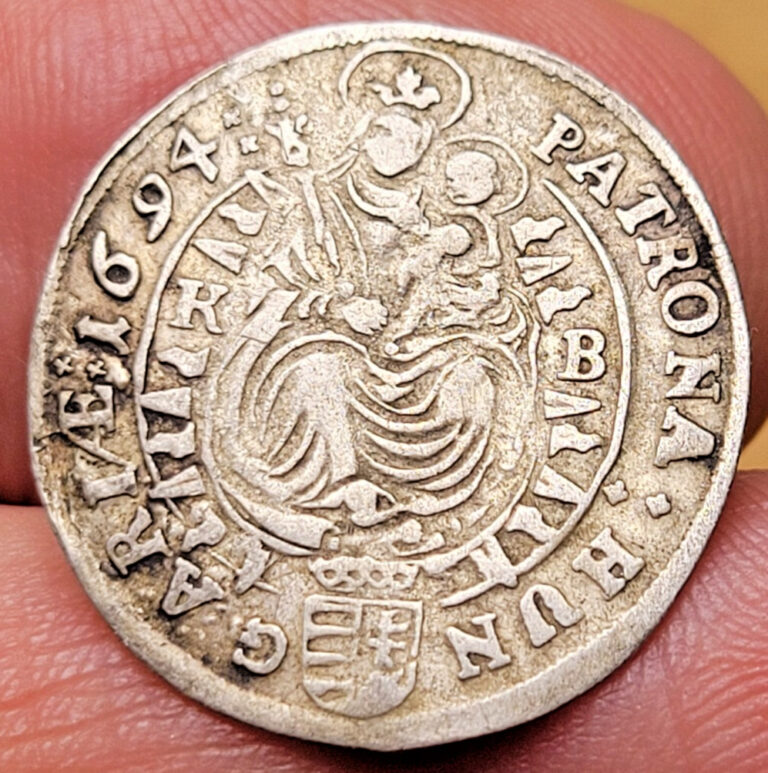 Read more about the article Austria 3 Kreuzer 1694 Leopold Silver Coin