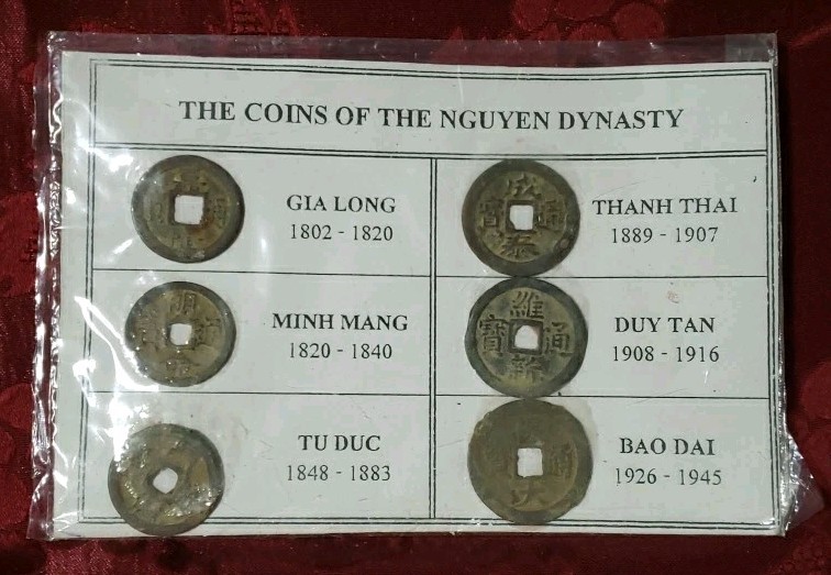 Read more about the article Lot of Six Vietnam Nguyen Dynasty Coins 1802 – 1945  Free Shipping