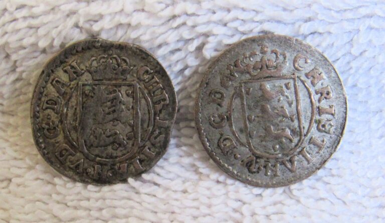 Read more about the article 2 1677 Denmark Danish 2 Skilling Silver Coins King Christian V KM 358