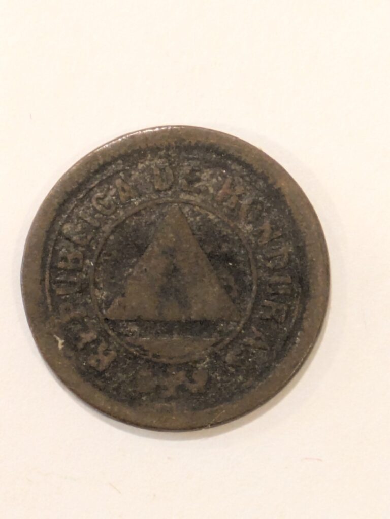 Read more about the article HONDURAS 2 CENTAVOS 1910 OVERDATE 1/2 Strike 1908 1 Cent