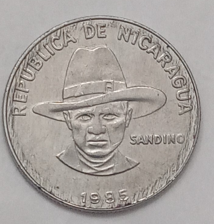Read more about the article 1985 sandino un cordoba coin Nicaraguense  with planchet error  uncirculated.