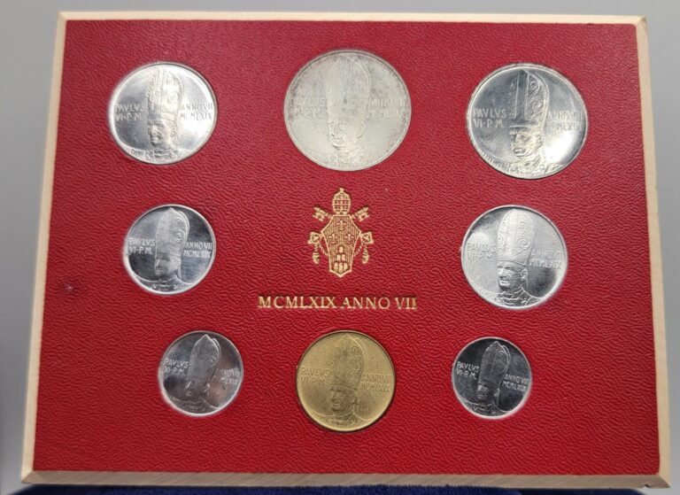 Read more about the article 1969 VATICAN CITY (8) COINS MINT SET 500 LIRE .29oz SILVER ANGEL FLIGHT PAUL VI
