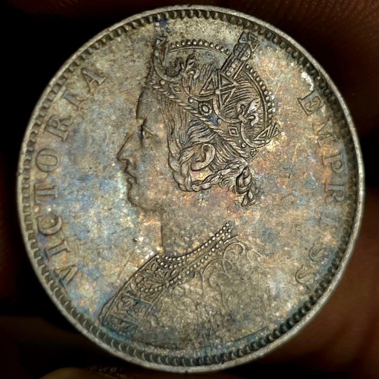Read more about the article Lustrous British India Victoria Silver Rupee 1892 B Bombay Small Test Mark SR4