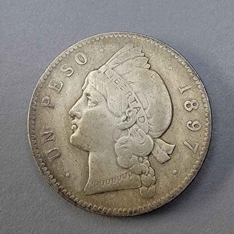Read more about the article 1897 Dominican Republic Un Peso Silver Coin